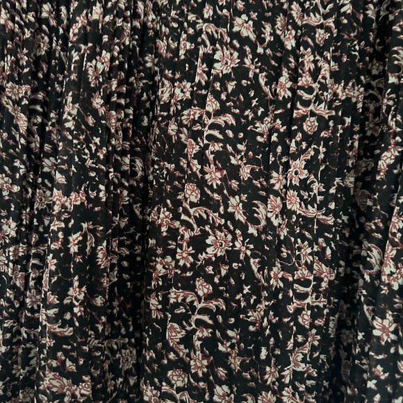 Pretty summer dress - Picture 3 of 5